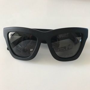 Valley Eyewear DB sunglasses